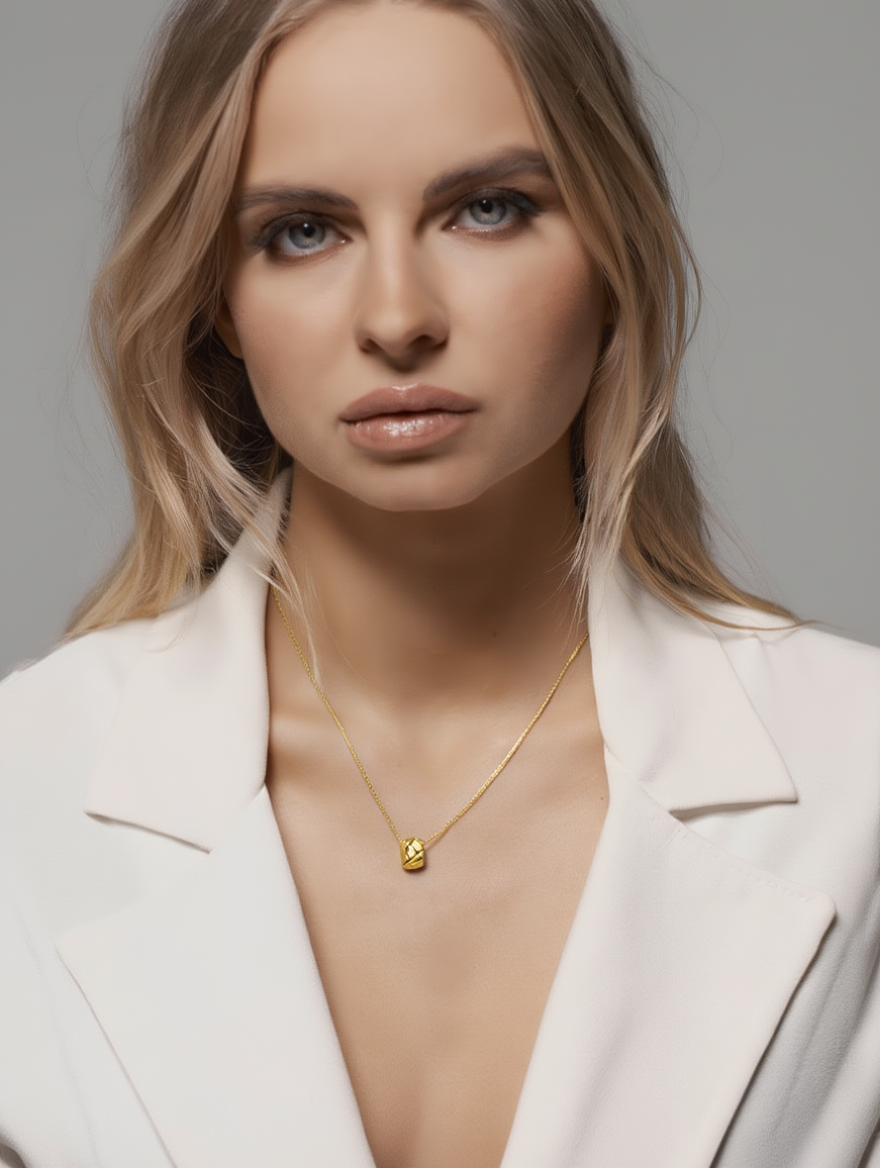 Kelly Necklace