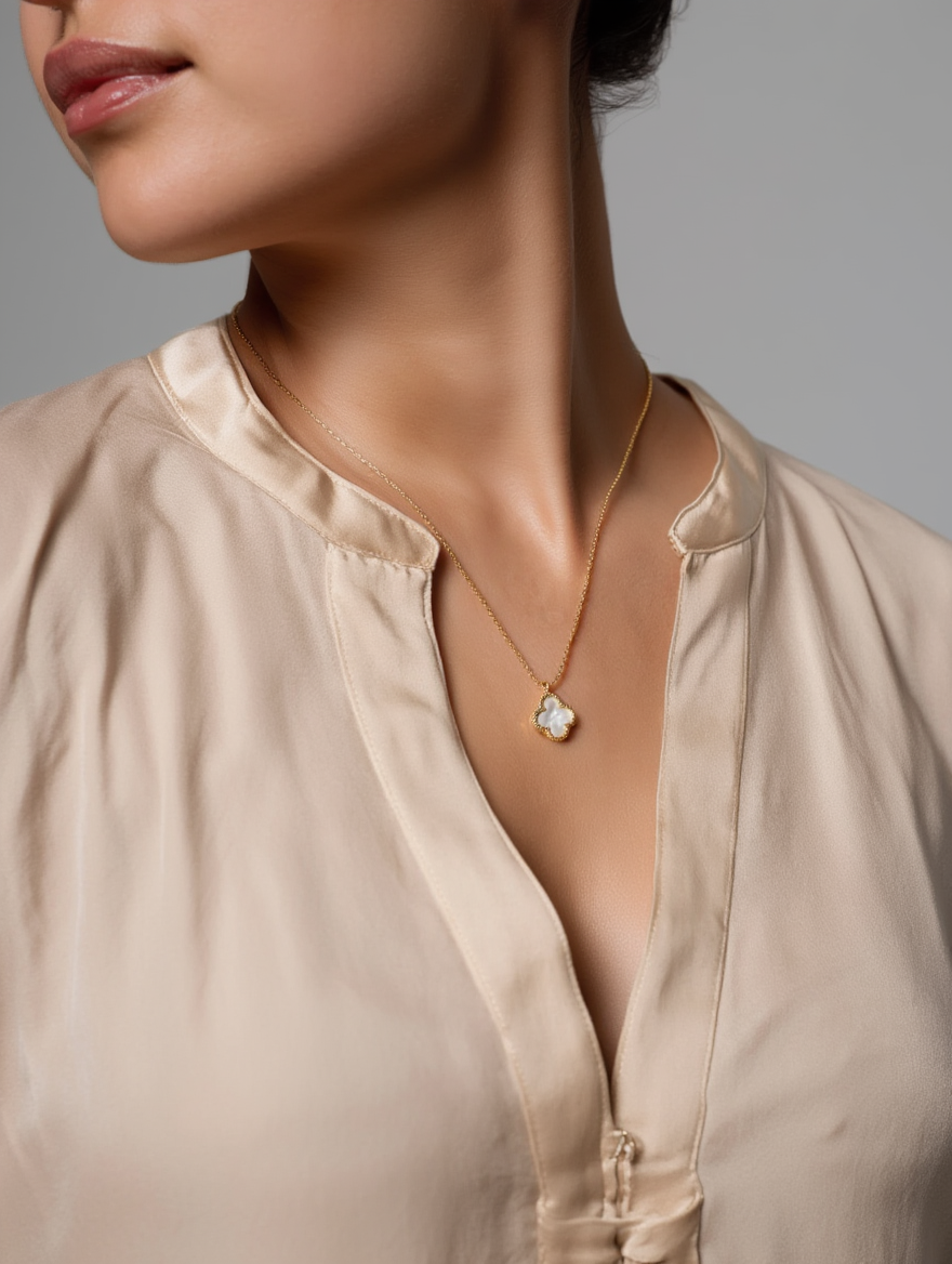 Mother of Pearl Clover Necklace