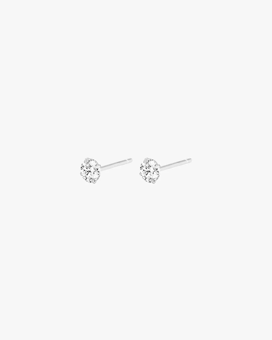 Aoi Studs (4 Sizes) - Silver - AYUNA