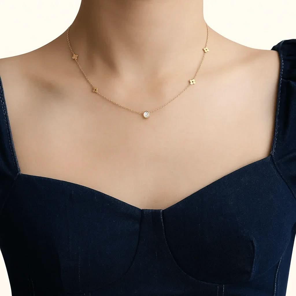 Carrie Clover Necklace - AYUNA