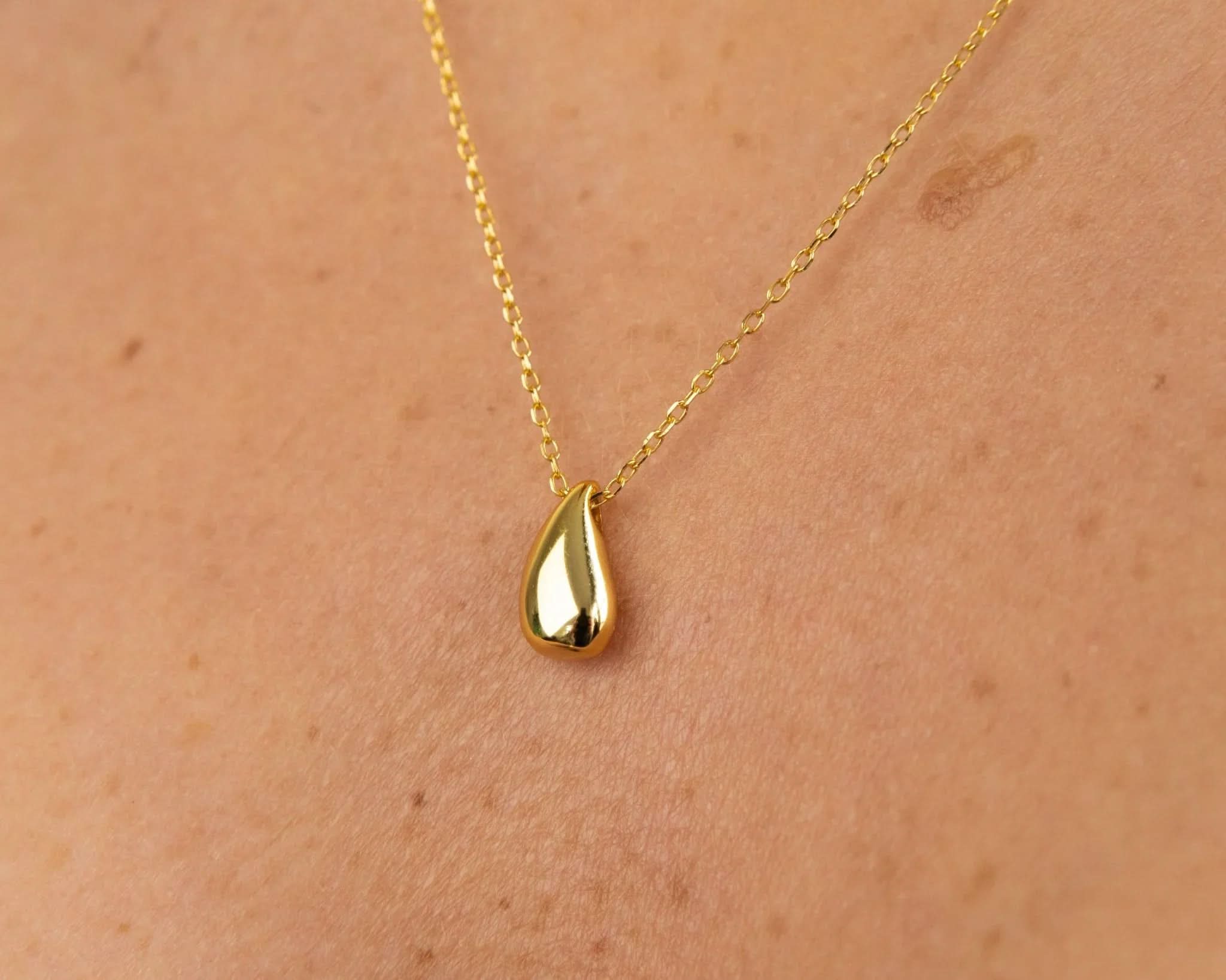 Drop Necklace - AYUNA