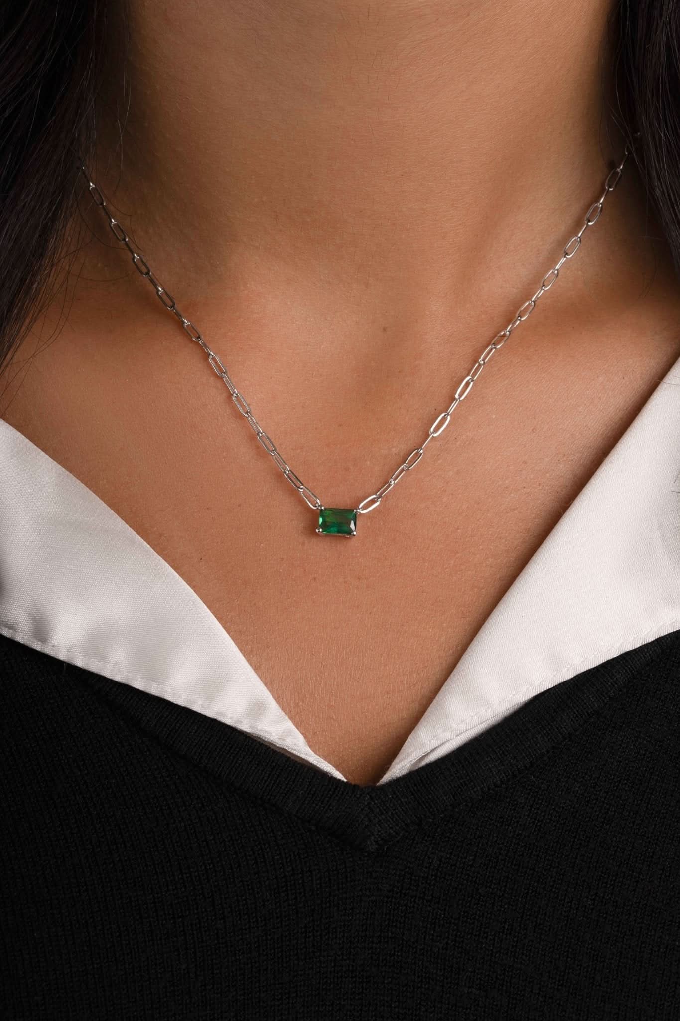 Emerald Necklace - AYUNA
