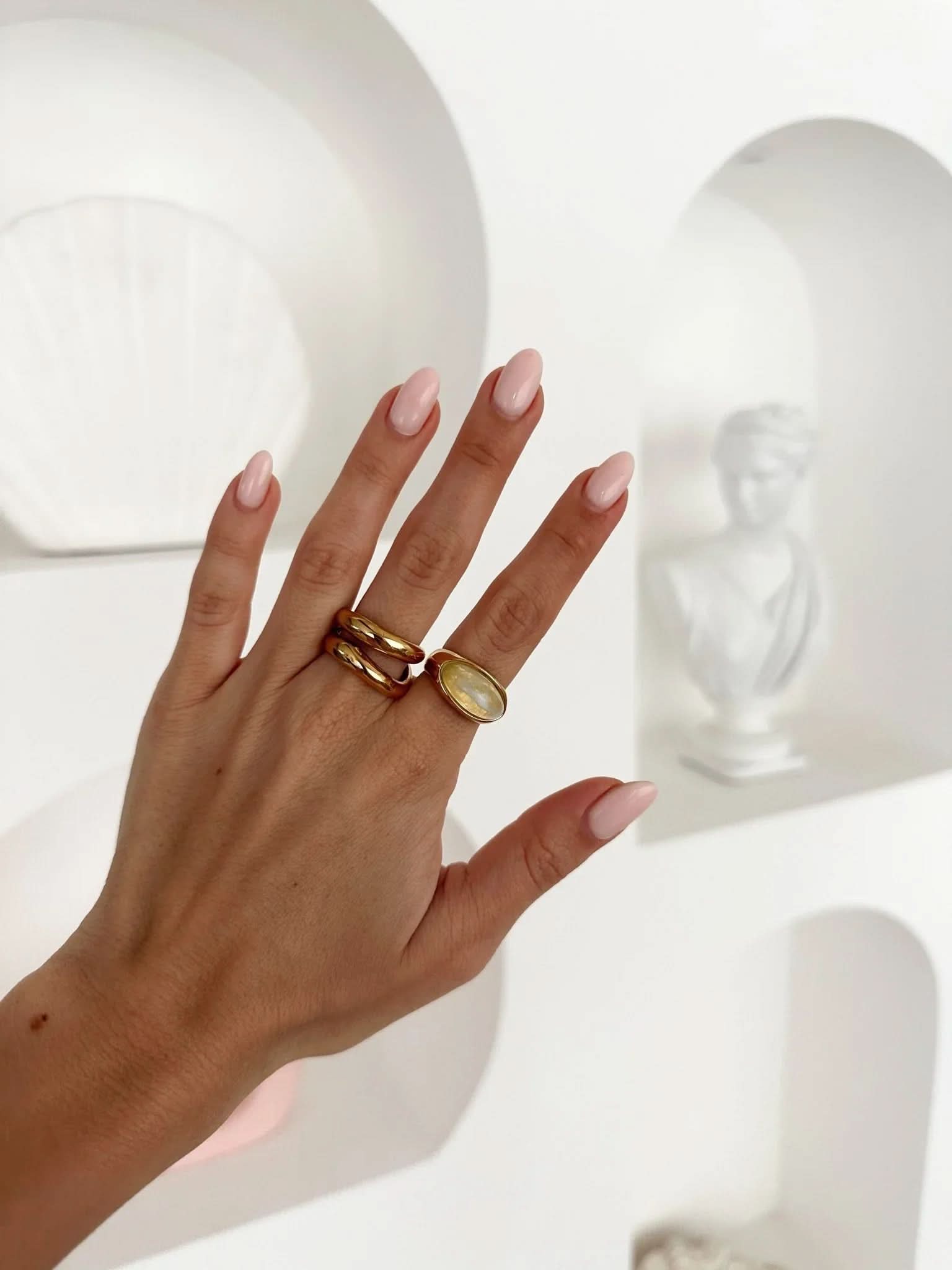 Glow RIng - AYUNA