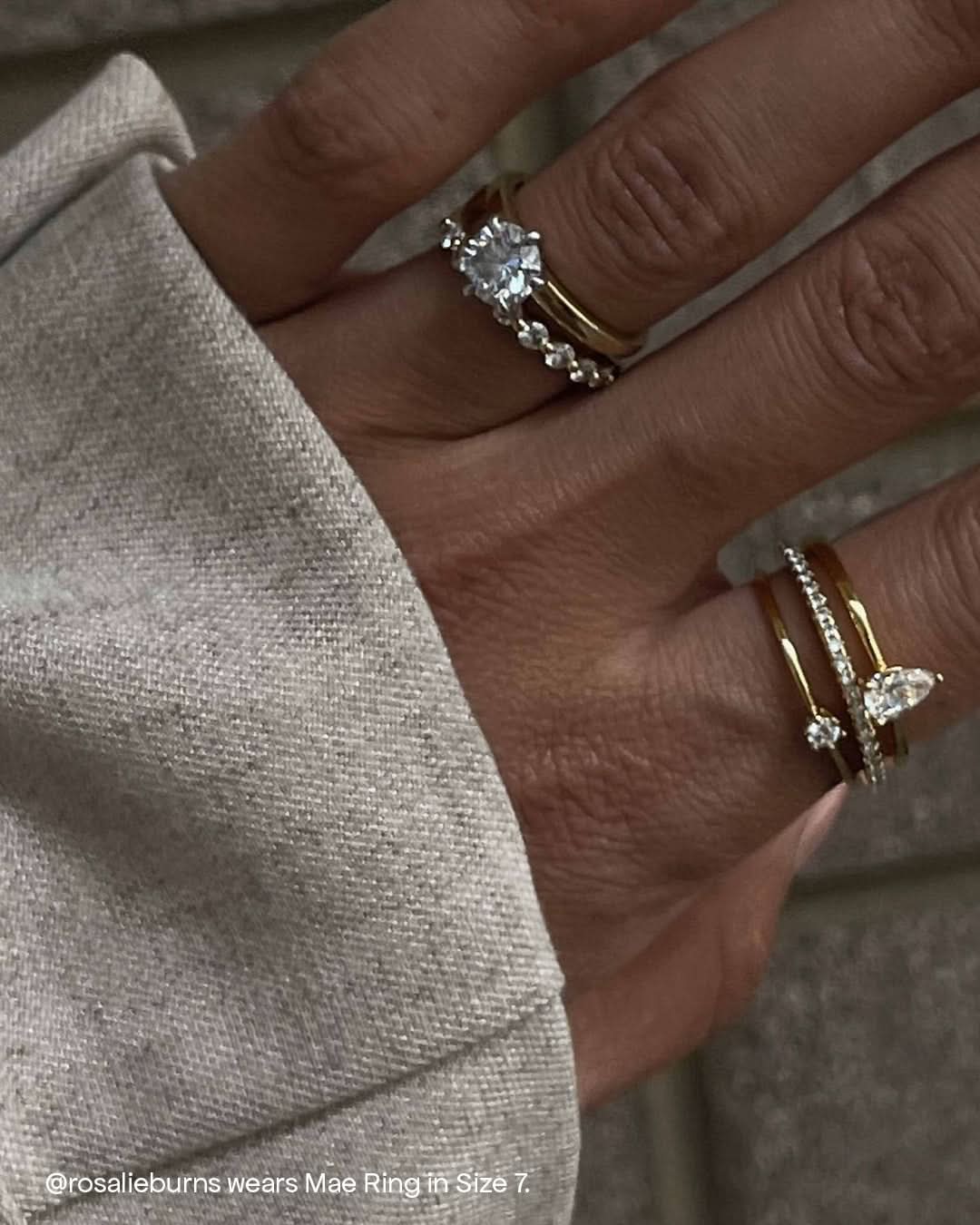 Mae Ring - AYUNA