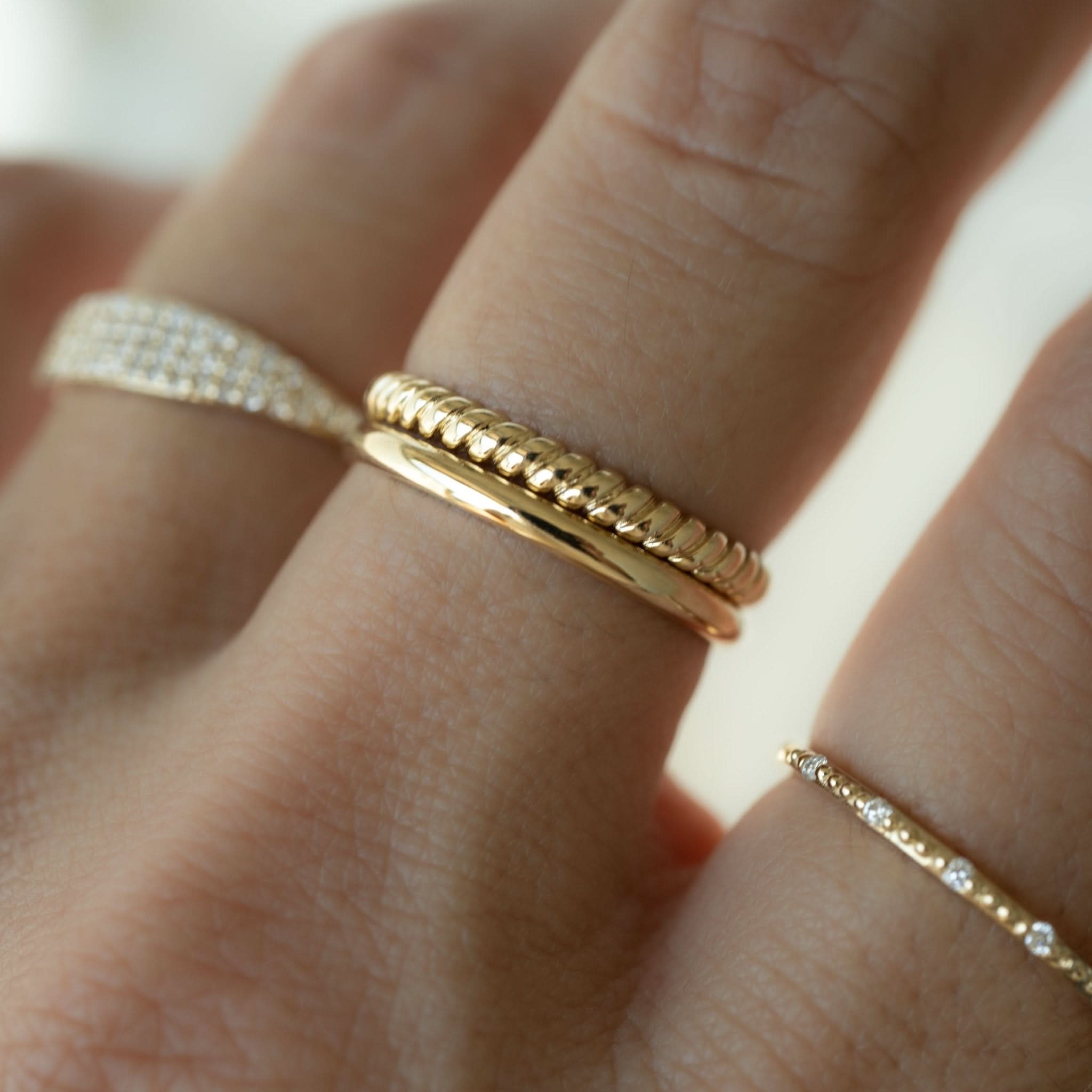 Simple Stacking Band - AYUNA