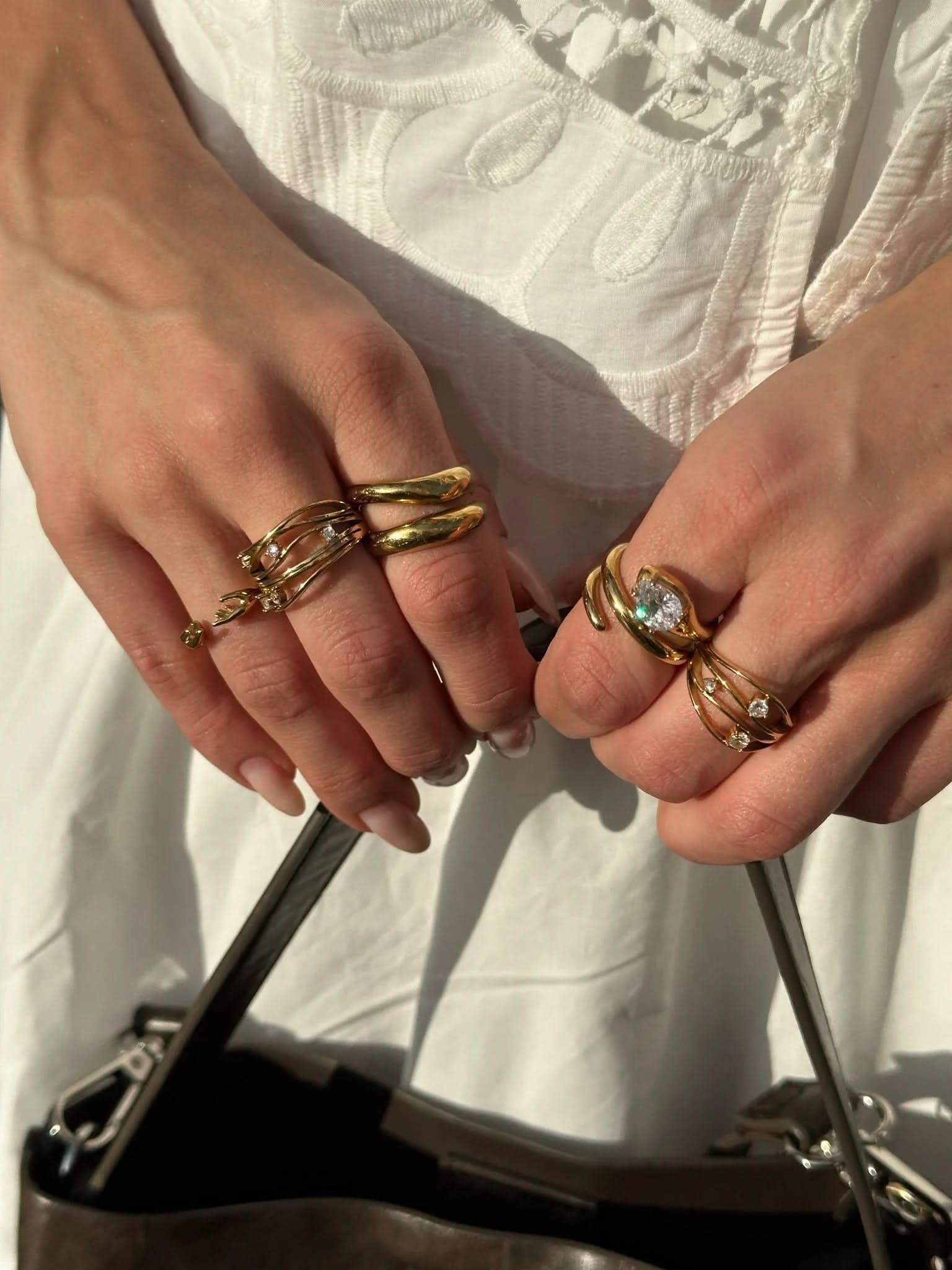 Swirl Ring - AYUNA