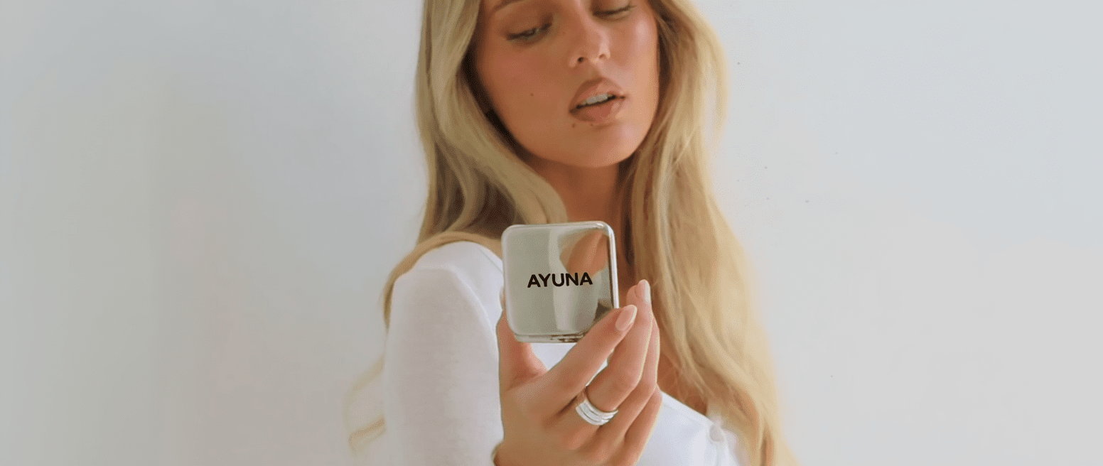 Sale mic - AYUNA