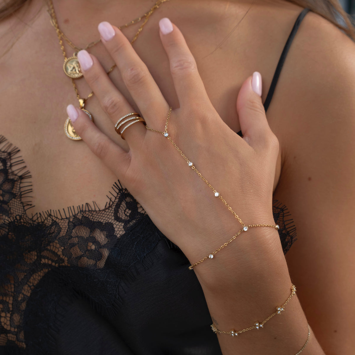 Jewel Handchain