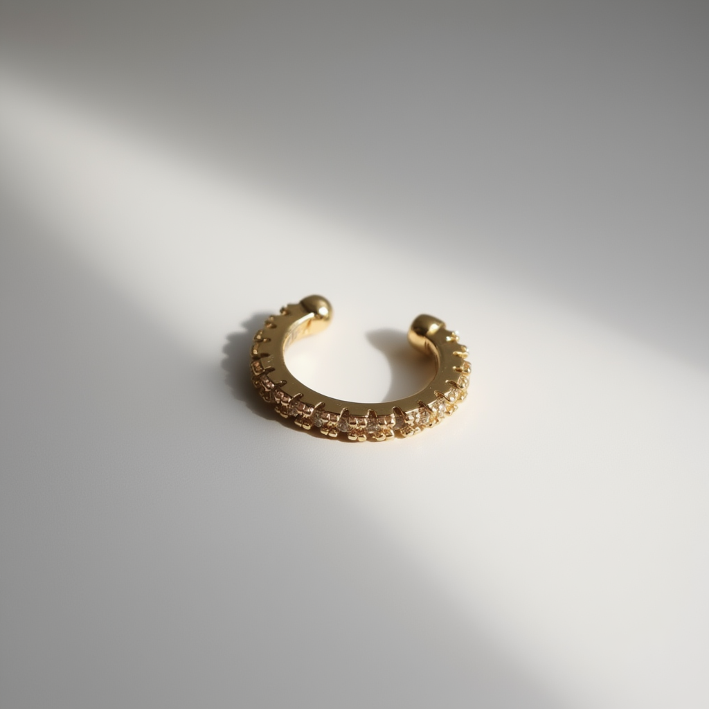 Glamour Earcuff