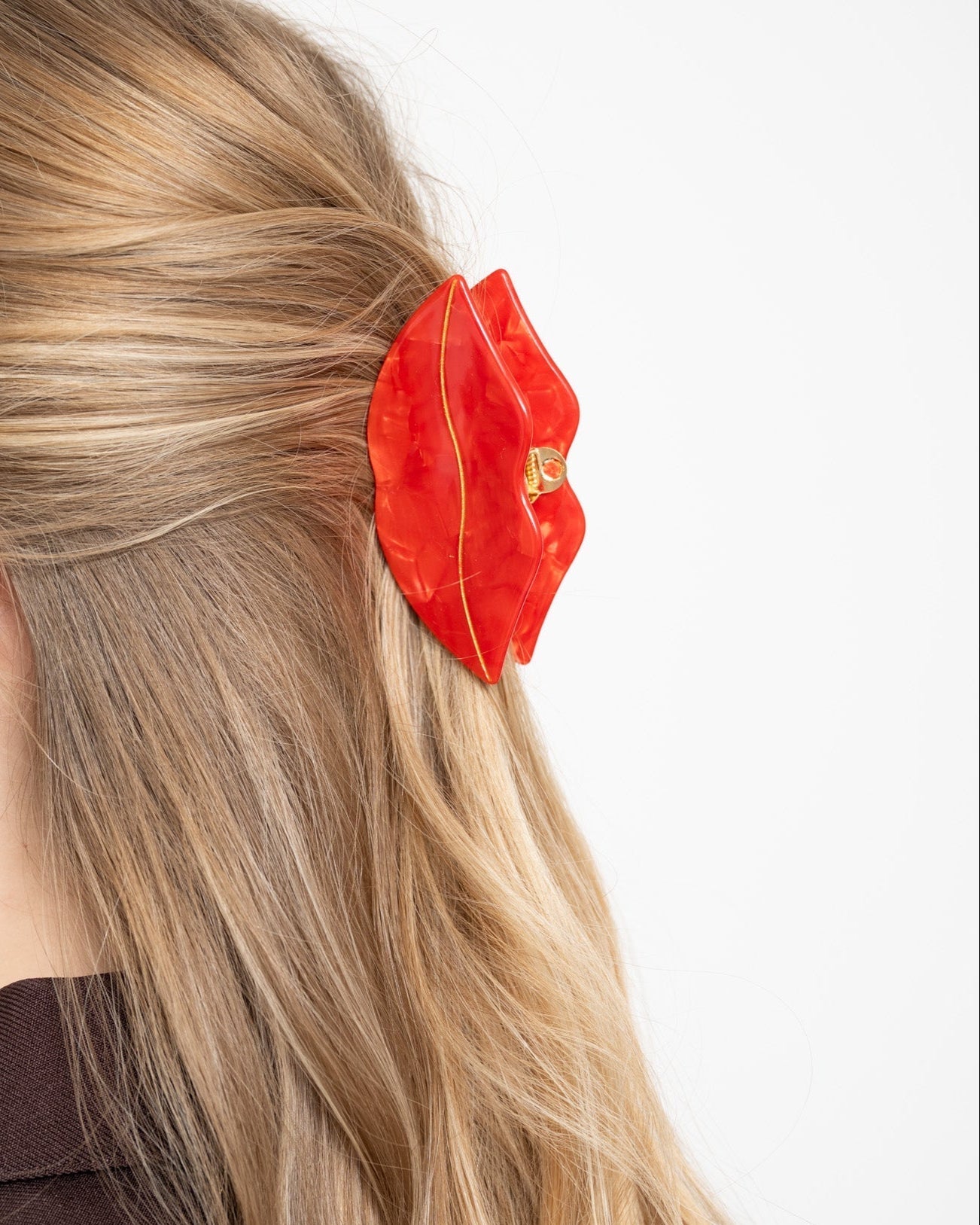 Claw Clip Lip Bordeaux Red