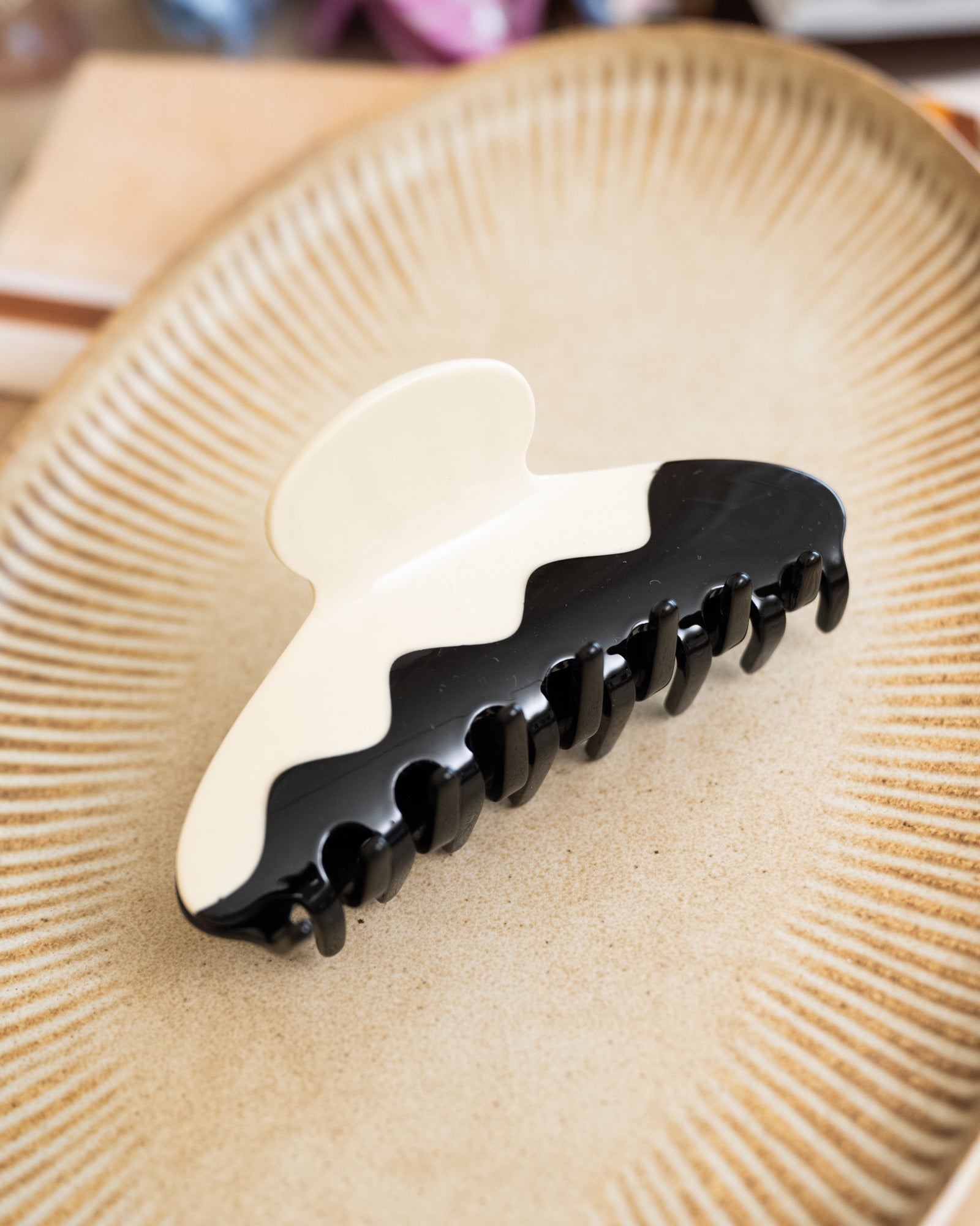 Claw Clip Swirly Duo Black