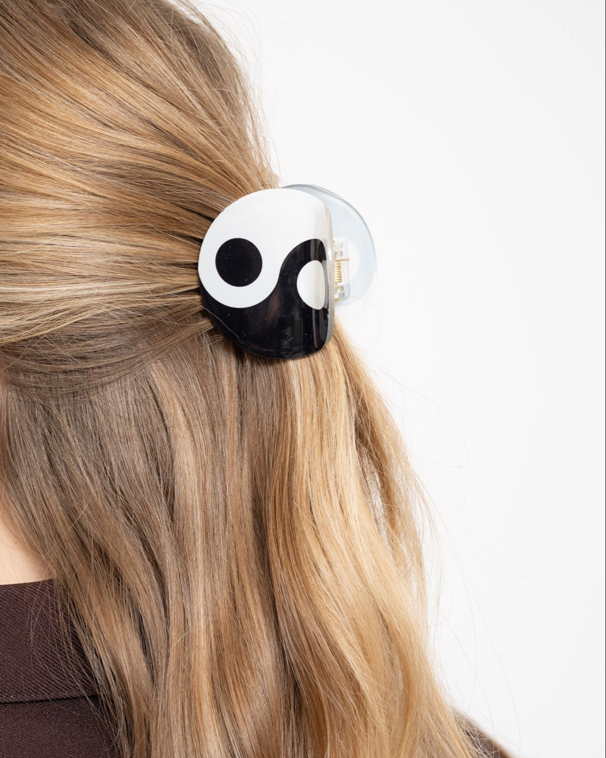 Claw Clip Yin Yang Roundy Black