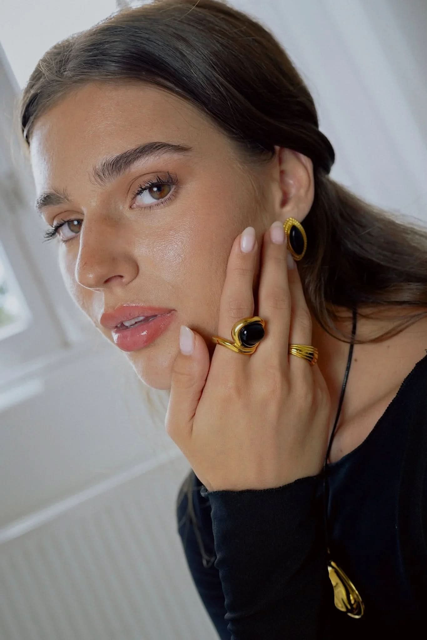 Cocktail Ring - AYUNA