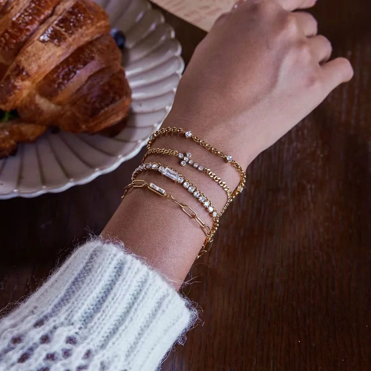 Crystal Cross Bracelet - AYUNA