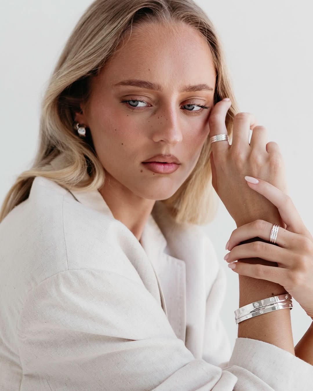 Phoebe Ring - Silver - AYUNA