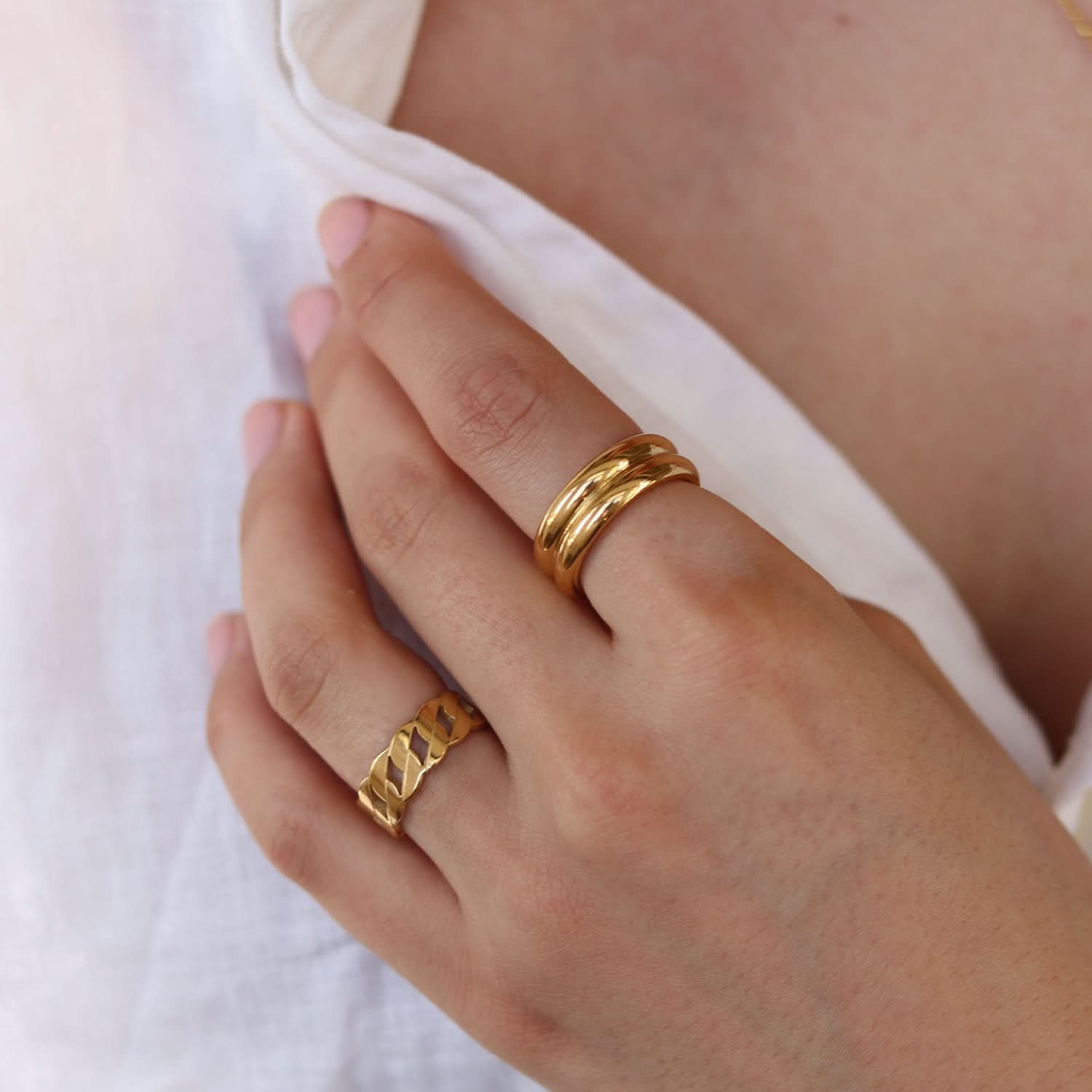Tina Ring - AYUNA