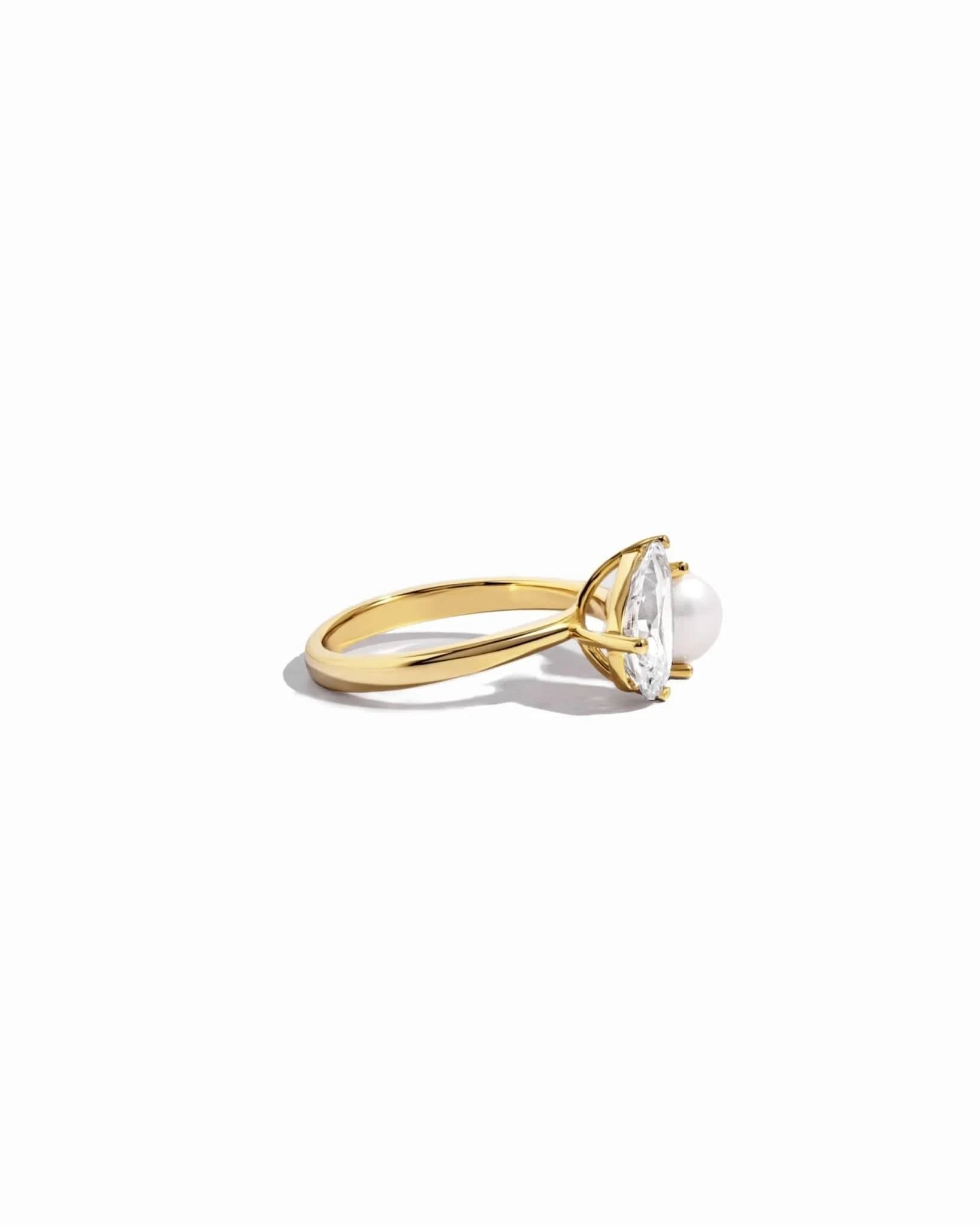 Toi et Moi Pearl Ring - AYUNA
