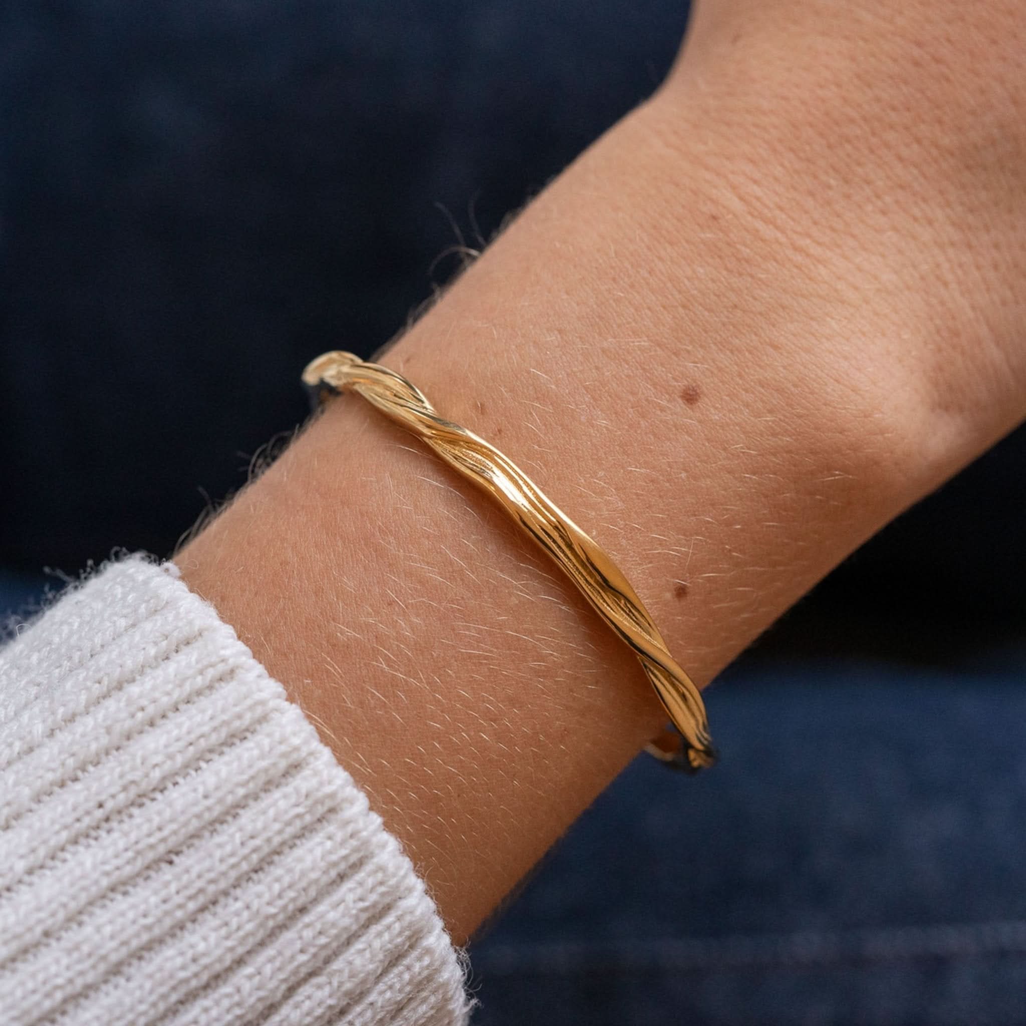 Twist Bracelet - AYUNA